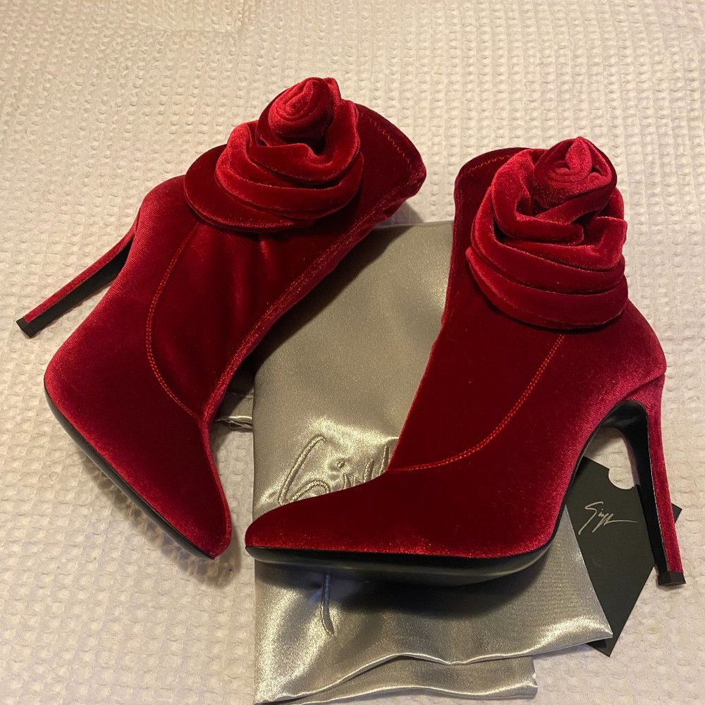 *Authentic* Brand New Giuseppe Zanotti shoes
